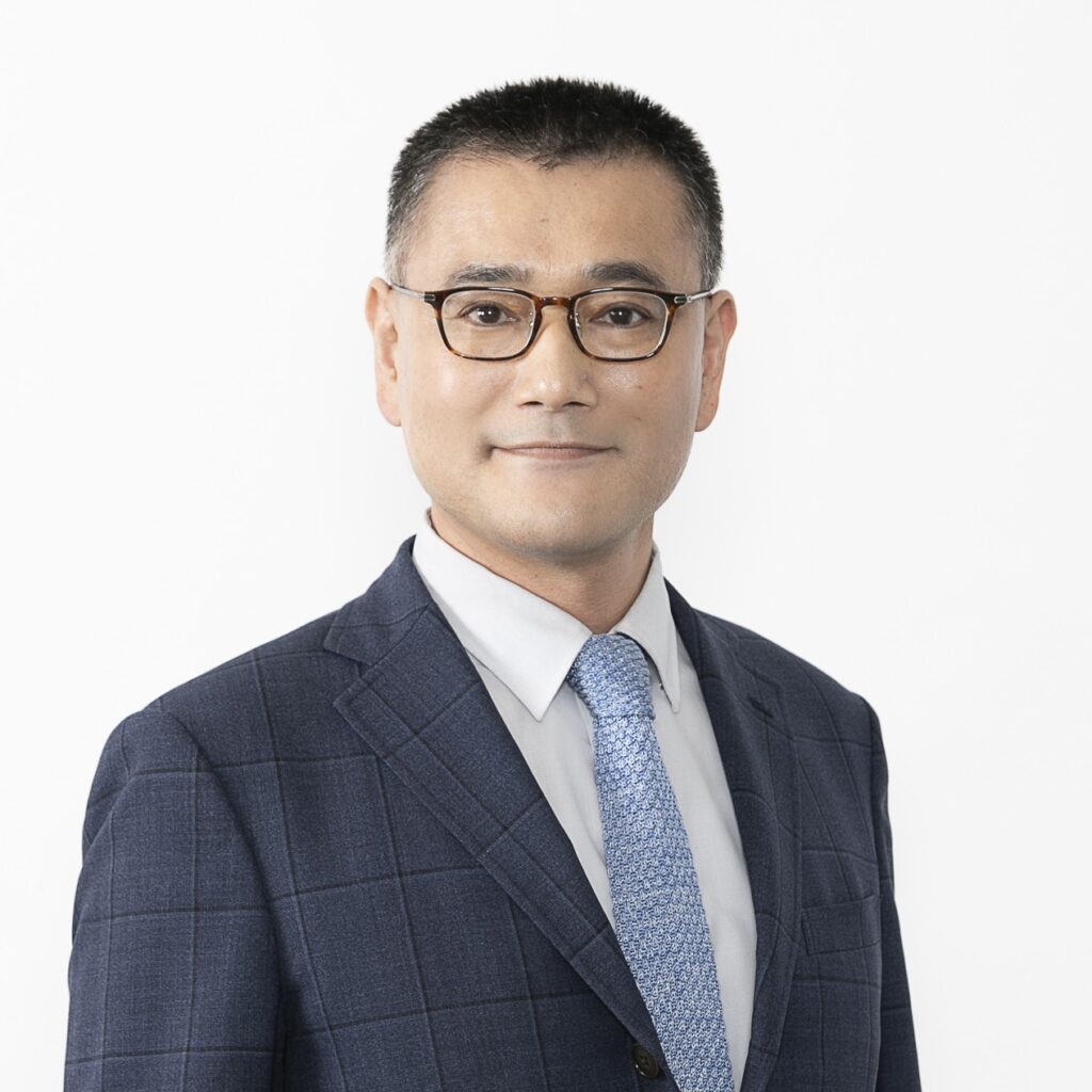 森岡　智昭